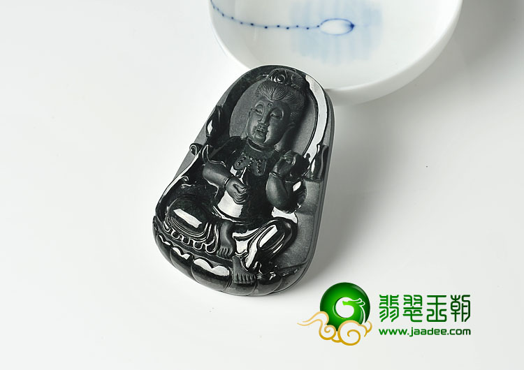 糯冰种墨翠缅甸翡翠A货观音挂件