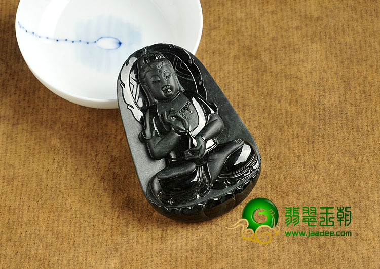 糯冰种墨翠缅甸翡翠A货观音挂件