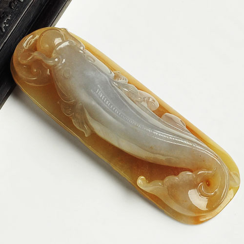 冰种黄翡缅甸翡翠A货年年有余挂件