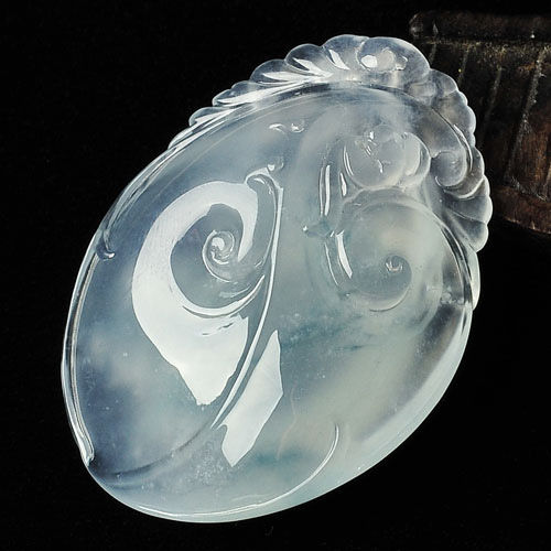 冰玻种略飘花缅甸翡翠A货如意挂件