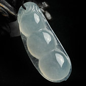 冰种晴水缅甸翡翠A货四季豆挂件