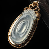 冰玻种缅甸翡翠A货镶玫瑰金福在眼前胸坠