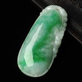 糯冰种飘翠缅甸翡翠A货福瓜挂件