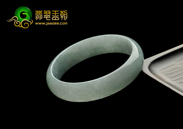 糯冰种晴水缅甸翡翠A货手镯（60.2mm）
