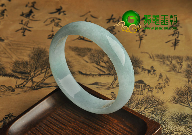 糯冰种晴水缅甸翡翠A货手镯（60.2mm）