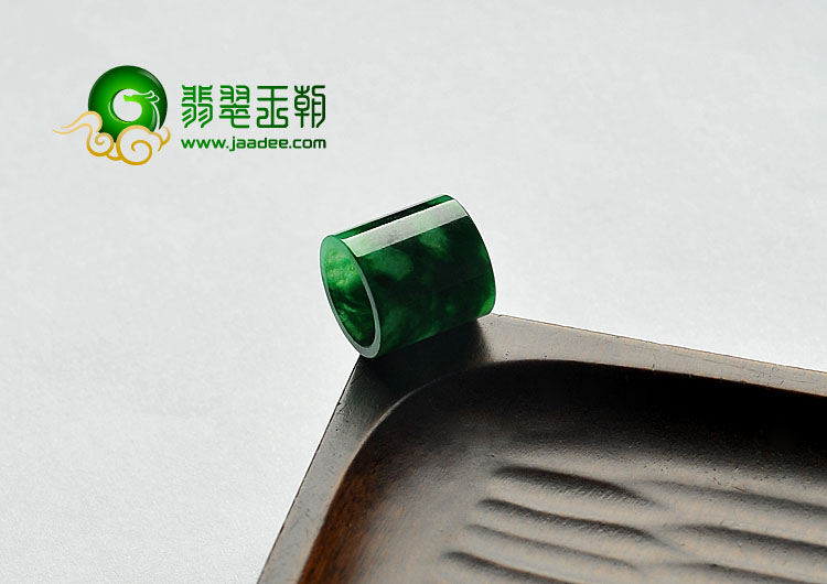糯冰种廯加绿缅甸翡翠A货路路通挂件