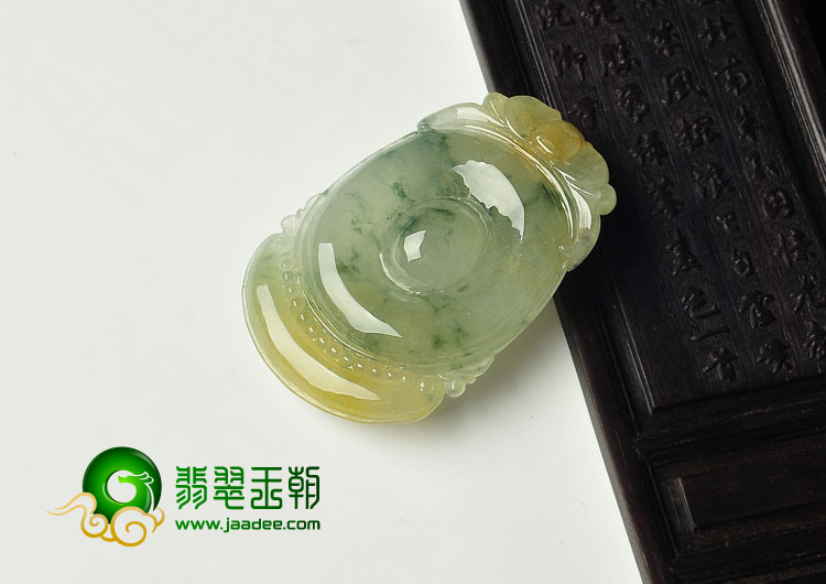冰种褐黄翡飘花缅甸翡翠A货福在眼前挂件
