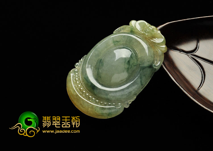 冰种褐黄翡飘花缅甸翡翠A货福在眼前挂件