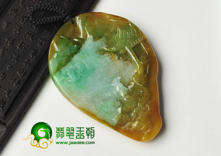 糯冰种黄加绿缅甸翡翠A货李白登峰挂件