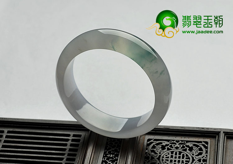 冰种飘花缅甸翡翠A货手镯（56.2mm）