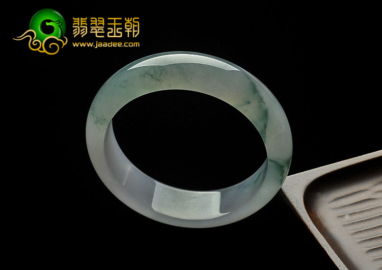 冰种飘花缅甸翡翠A货手镯（57.5mm）