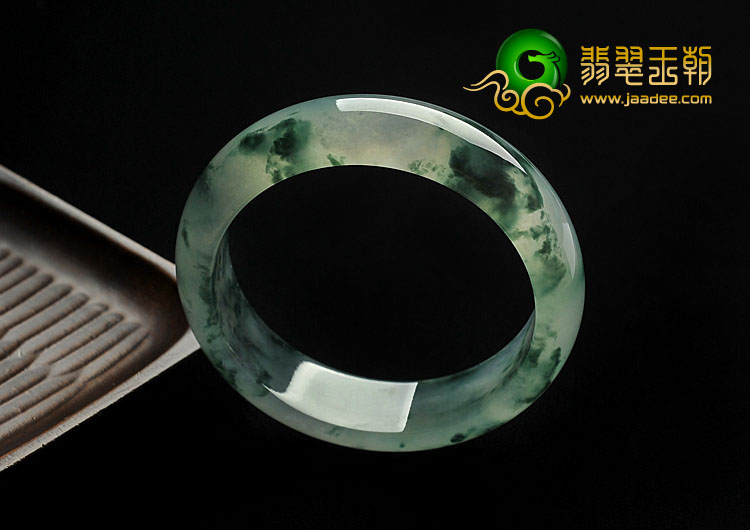冰种飘花缅甸翡翠A货手镯（58.7mm）
