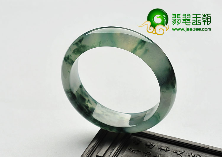 冰种飘花缅甸翡翠A货手镯（58.7mm）