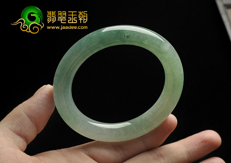 糯冰种晴水缅甸翡翠A货圆条手镯（54.9mm）