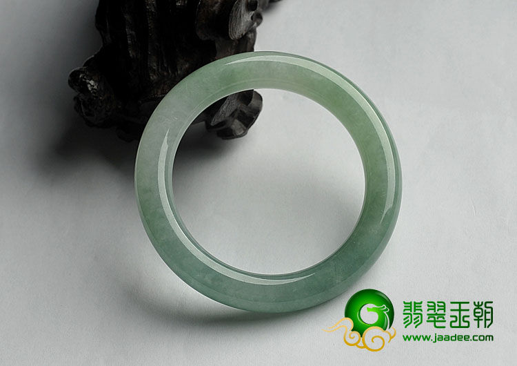 糯冰种晴水缅甸翡翠A货圆条手镯（54.9mm）