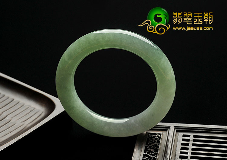 糯冰种晴水缅甸翡翠A货圆条手镯（56.2mm）