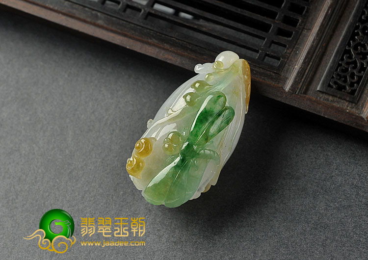 糯冰种三彩缅甸翡翠A货亭亭玉立挂件