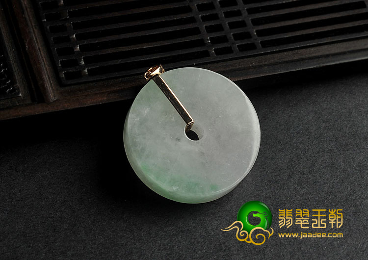 糯冰种飘翠缅甸翡翠A货平安扣挂件