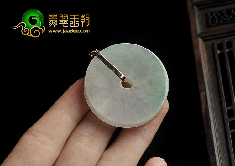 糯冰种飘翠缅甸翡翠A货平安扣挂件