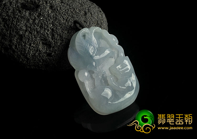 冰种春带彩缅甸翡翠A货英雄挂件