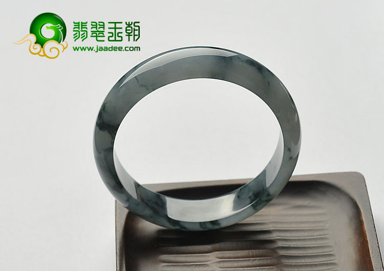 糯冰种飘花缅甸翡翠A货手镯（57.3mm）