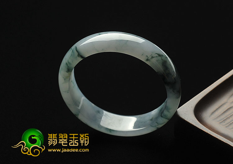 糯冰种飘花缅甸翡翠A货手镯（55.5mm）