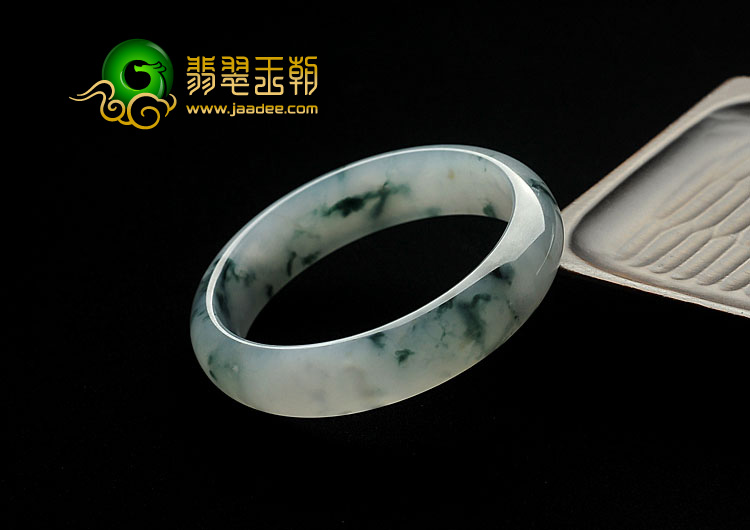 糯冰种飘花缅甸翡翠A货手镯（59.1mm）