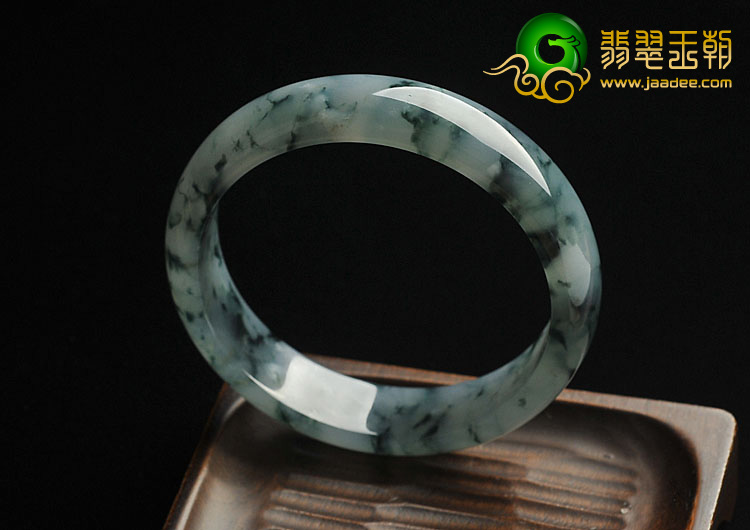 糯冰种飘花缅甸翡翠A货手镯（59.2mm）