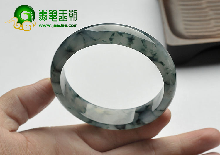 糯冰种飘花缅甸翡翠A货手镯（59.2mm）