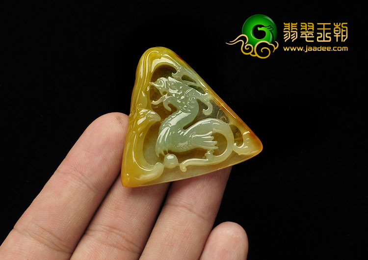 糯冰种褐黄翡缅甸翡翠A货龙牌挂件