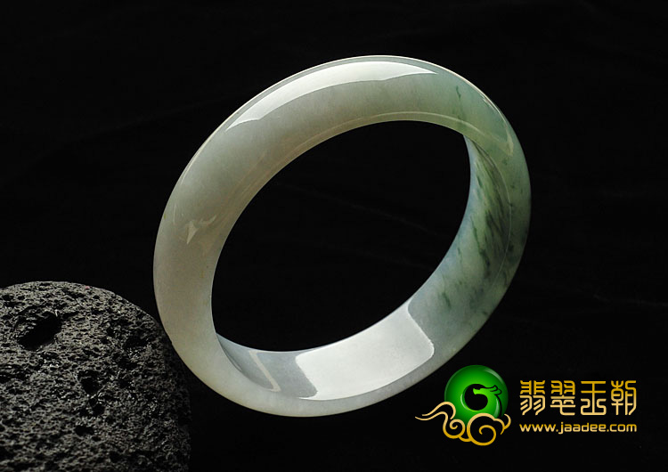 糯冰种飘花缅甸翡翠A货手镯（58.1mm）