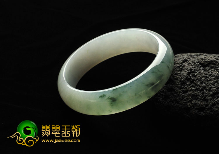 糯冰种飘花缅甸翡翠A货手镯（58.1mm）