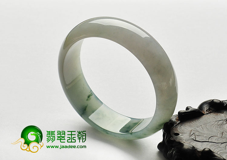 糯冰种飘花缅甸翡翠A货手镯（58.1mm）