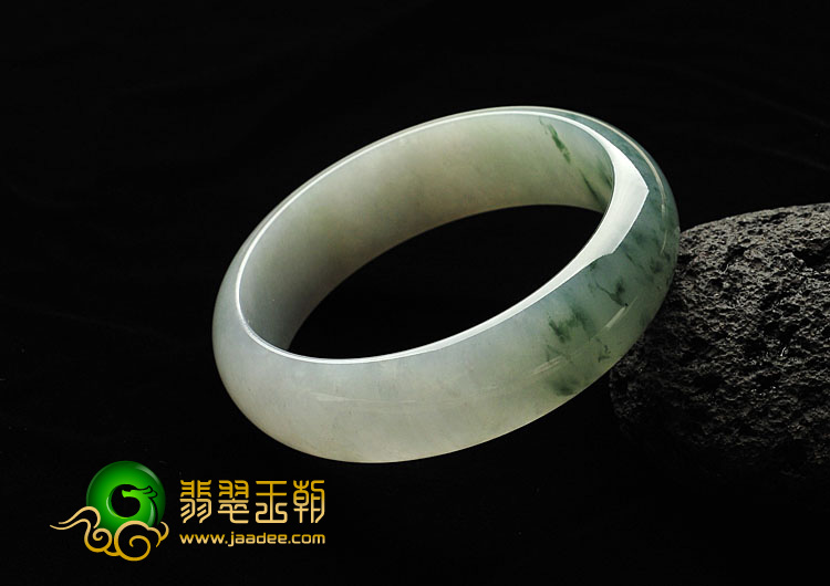 糯冰种飘花缅甸翡翠A货手镯（58.1mm）