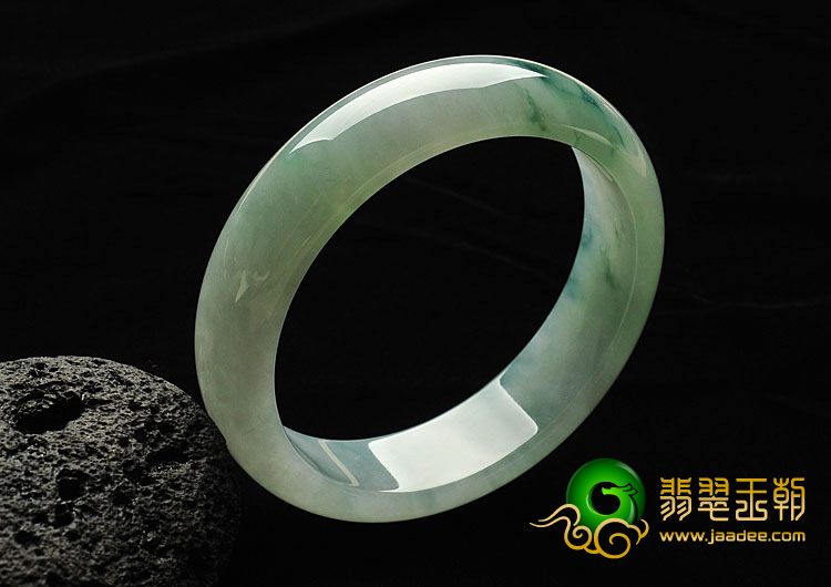 糯冰种飘花缅甸翡翠A货手镯（58.5mm）