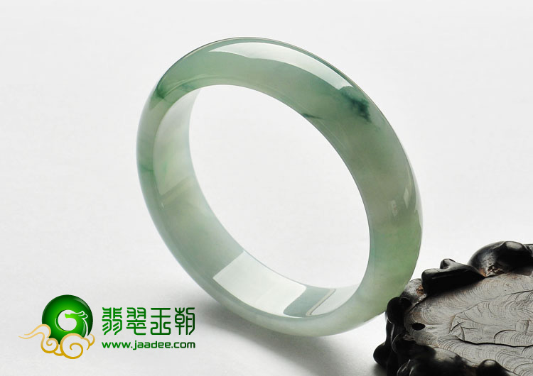 糯冰种飘花缅甸翡翠A货手镯（58.5mm）