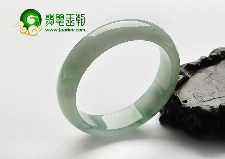 糯冰种飘花缅甸翡翠A货手镯（58.5mm）