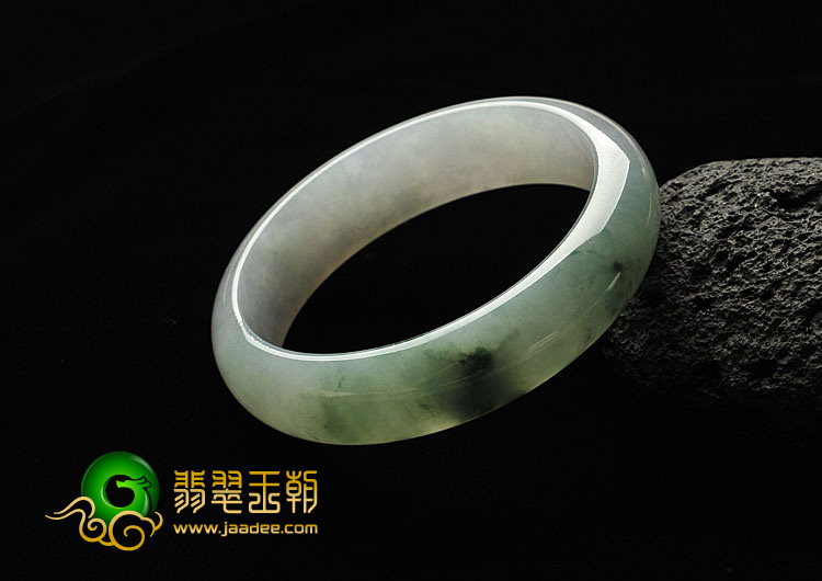 糯冰种飘花缅甸翡翠A货手镯（59.5mm）
