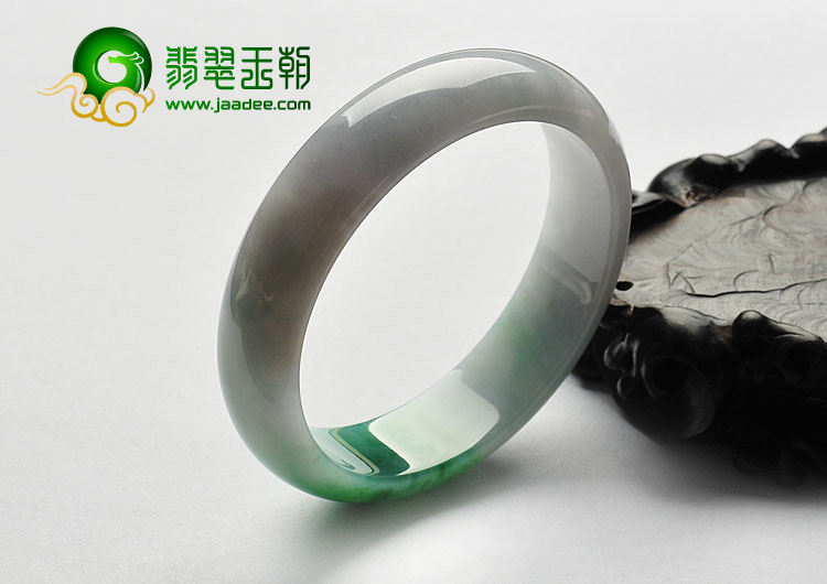 糯冰种翠色缅甸翡翠A货手镯（58.2mm）