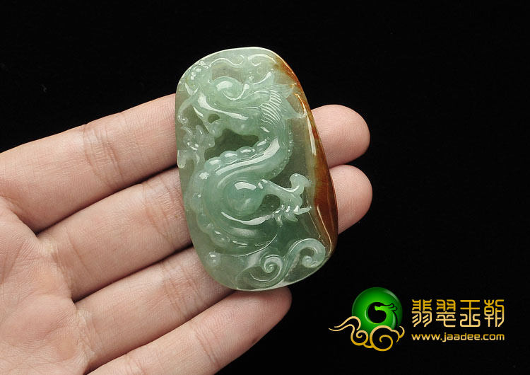 糯冰种晴水略带褐黄翡缅甸翡翠A货龙牌挂件