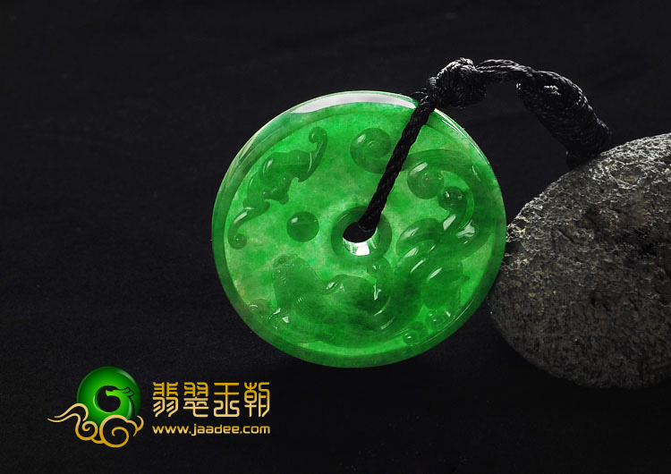 糯冰种翠色缅甸翡翠A货平安扣挂件