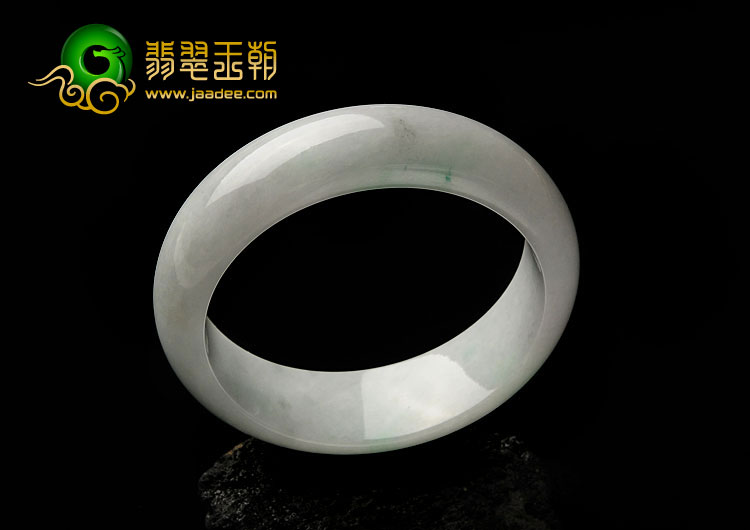 糯冰种略飘翠缅甸翡翠A货手镯（59.2mm）
