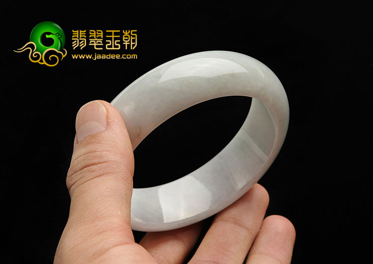糯冰种略飘翠缅甸翡翠A货手镯（59.2mm）
