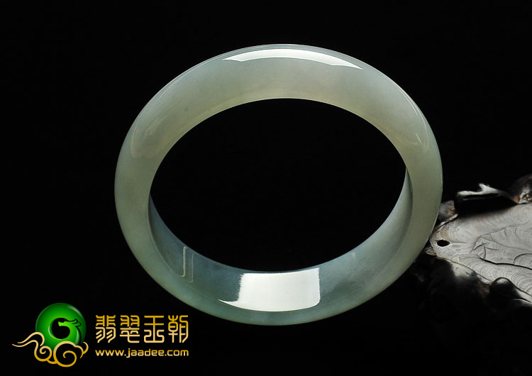 冰种晴水缅甸翡翠A货手镯（58.7mm）