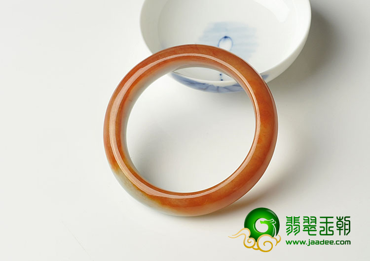（超值推荐）糯冰种红黄翡缅甸翡翠A货手镯（57.2mm）