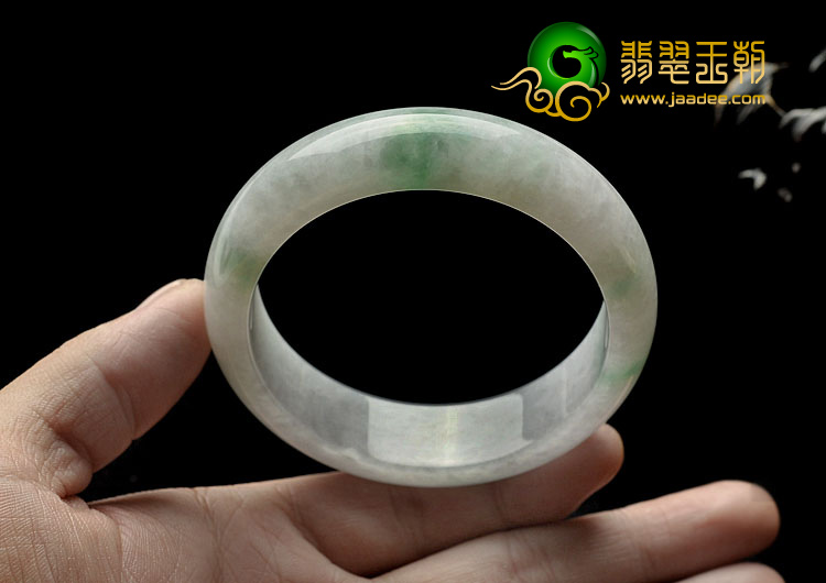 糯冰种飘翠缅甸翡翠A货手镯（59.2mm）