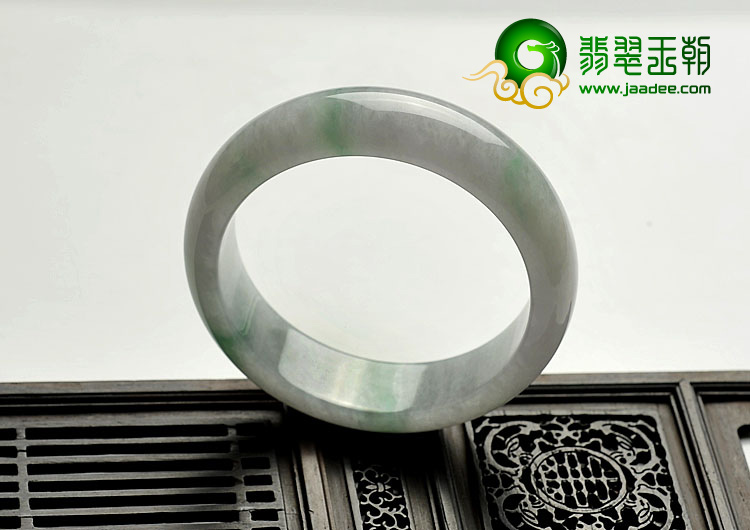 糯冰种飘翠缅甸翡翠A货手镯（59.2mm）