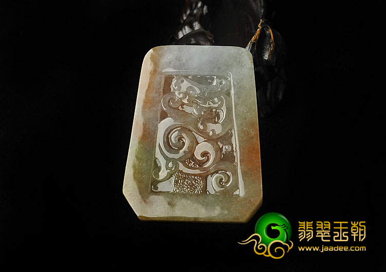糯冰种褐红翡缅甸翡翠A货仿古龙牌挂件