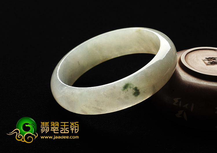 糯冰种飘花缅甸翡翠A货手镯（58.1mm）