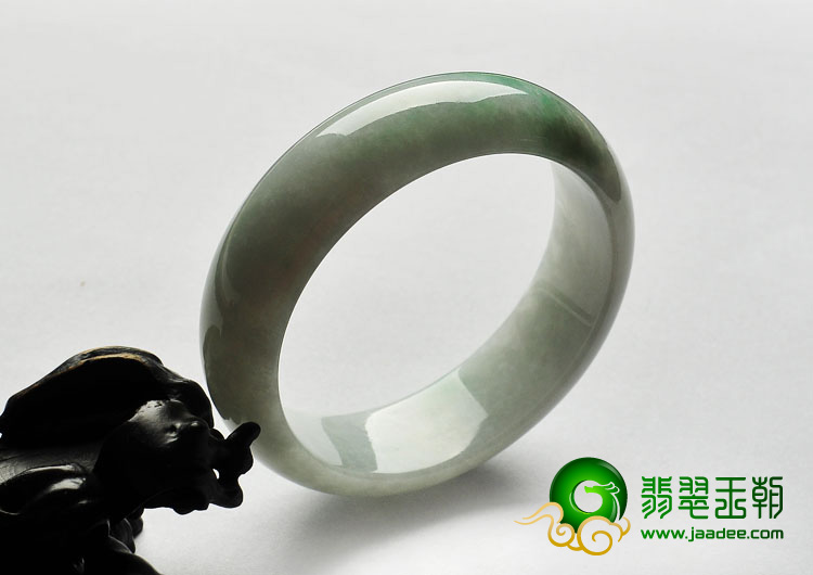 糯冰种飘翠缅甸翡翠A货手镯（59.5mm）